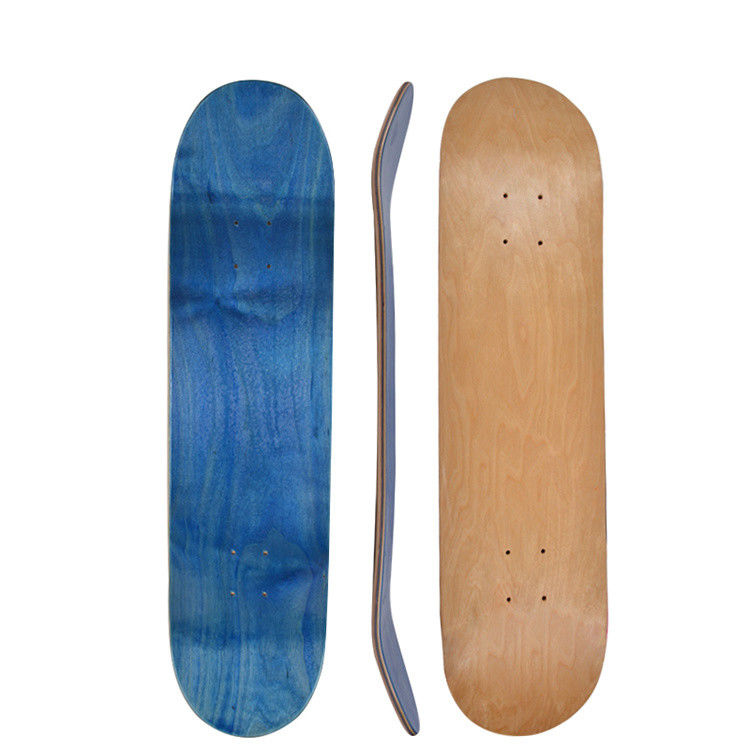 2024 usine en gros Double Kick 7 Ply Planche à roulettes en bois d'érable 8,5 pouces